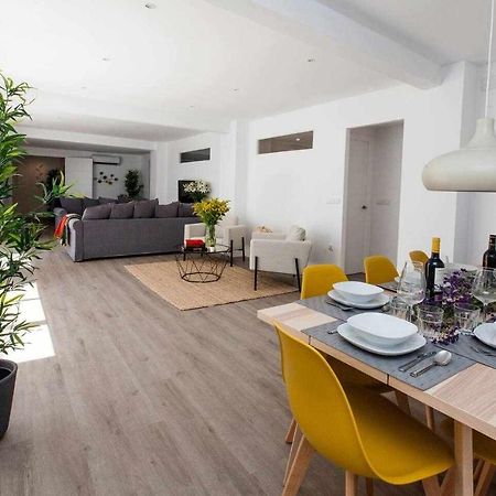 Isg Apartments Downtown Family Haven Free Parking Spot Sevilla Exteriér fotografie
