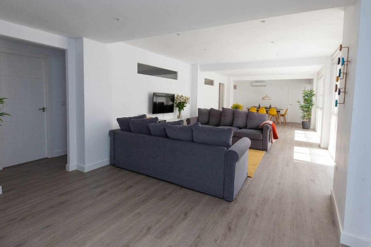 Isg Apartments Downtown Family Haven Free Parking Spot Sevilla Exteriér fotografie