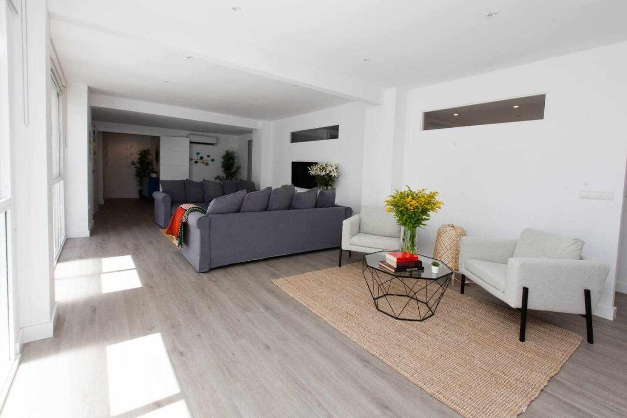 Isg Apartments Downtown Family Haven Free Parking Spot Sevilla Exteriér fotografie