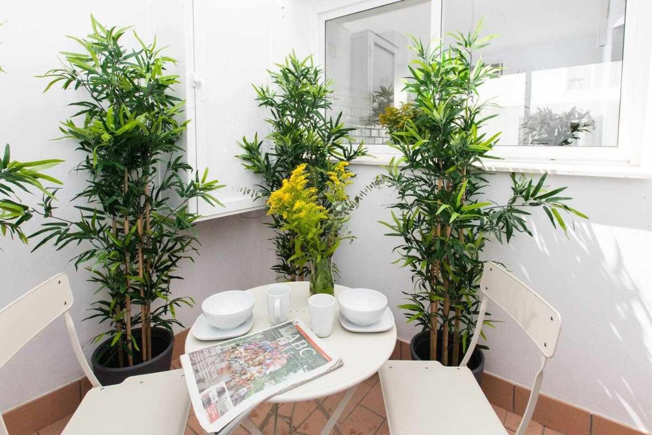 Isg Apartments Downtown Family Haven Free Parking Spot Sevilla Exteriér fotografie