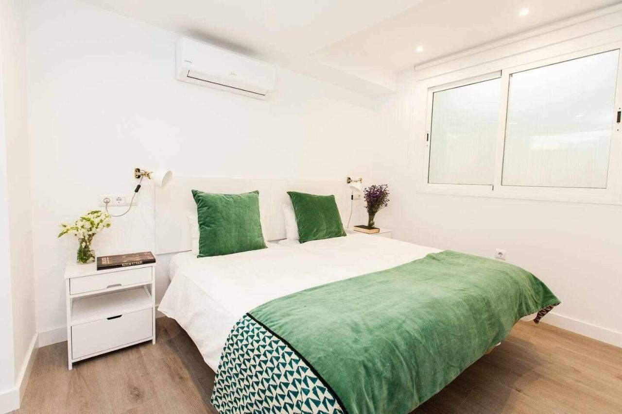 Isg Apartments Downtown Family Haven Free Parking Spot Sevilla Exteriér fotografie